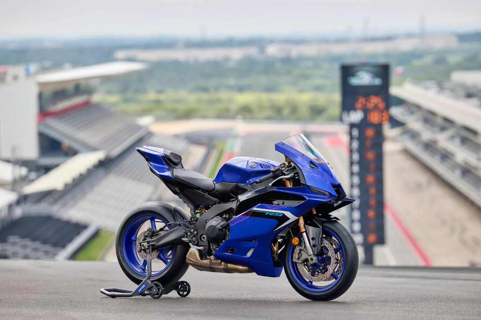 Yamaha 2025 Supersport